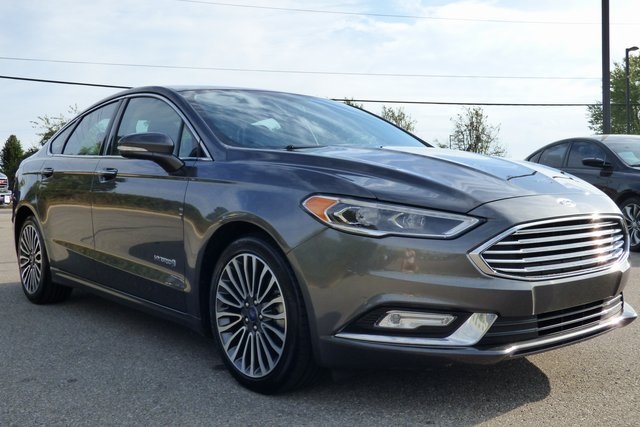 Ford fusion hybrid titanium